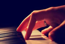 PG:死性不改!国足6月份世预赛又将长期集训17天:中超再让路!.